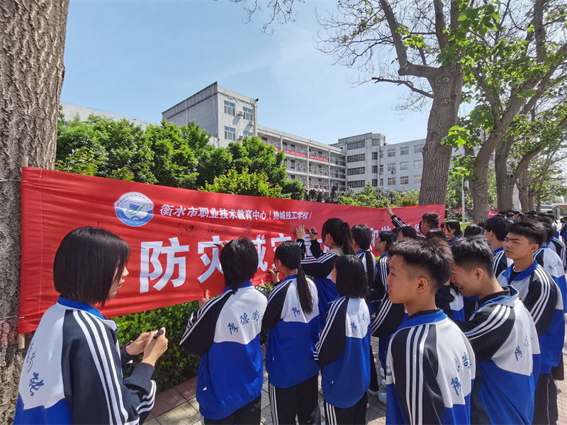 0封面.jpg